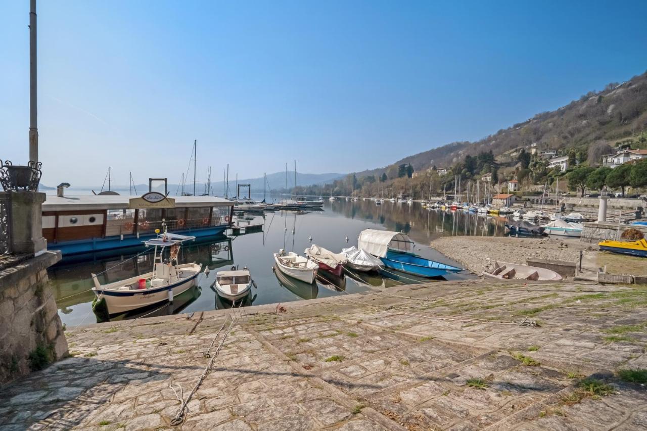 Appartamento Golfo Di Solcio Lesa Eksteriør billede